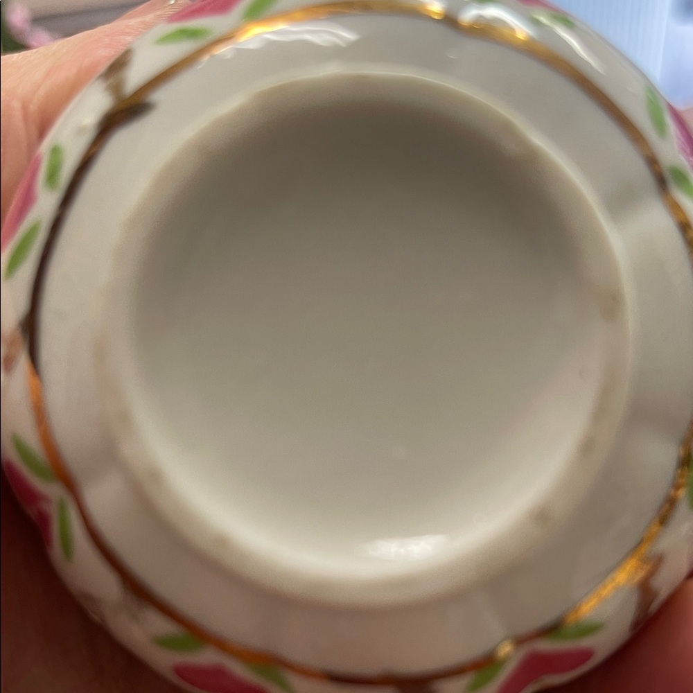 Floral Heart Patterned Ceramic Pitcher - Picture 6 of 6